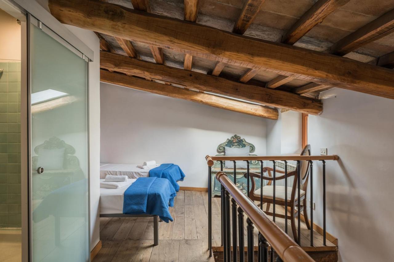 Appartamento Cozy Wooden Apt In Piazza Navona Roma Esterno foto
