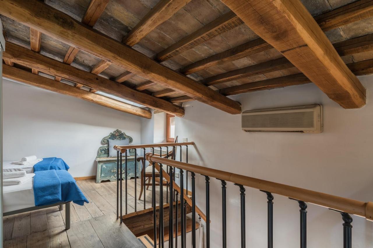 Appartamento Cozy Wooden Apt In Piazza Navona Roma Esterno foto
