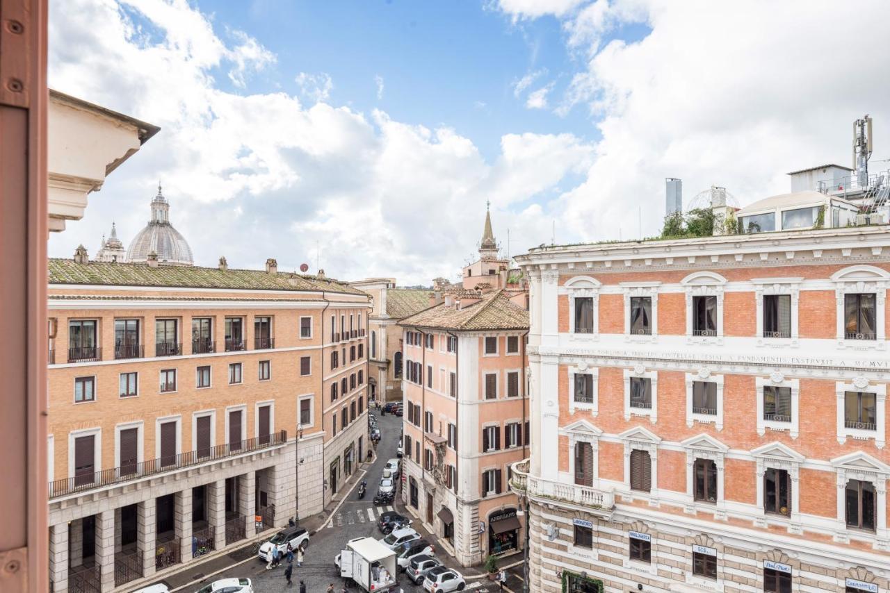 Appartamento Cozy Wooden Apt In Piazza Navona Roma Esterno foto