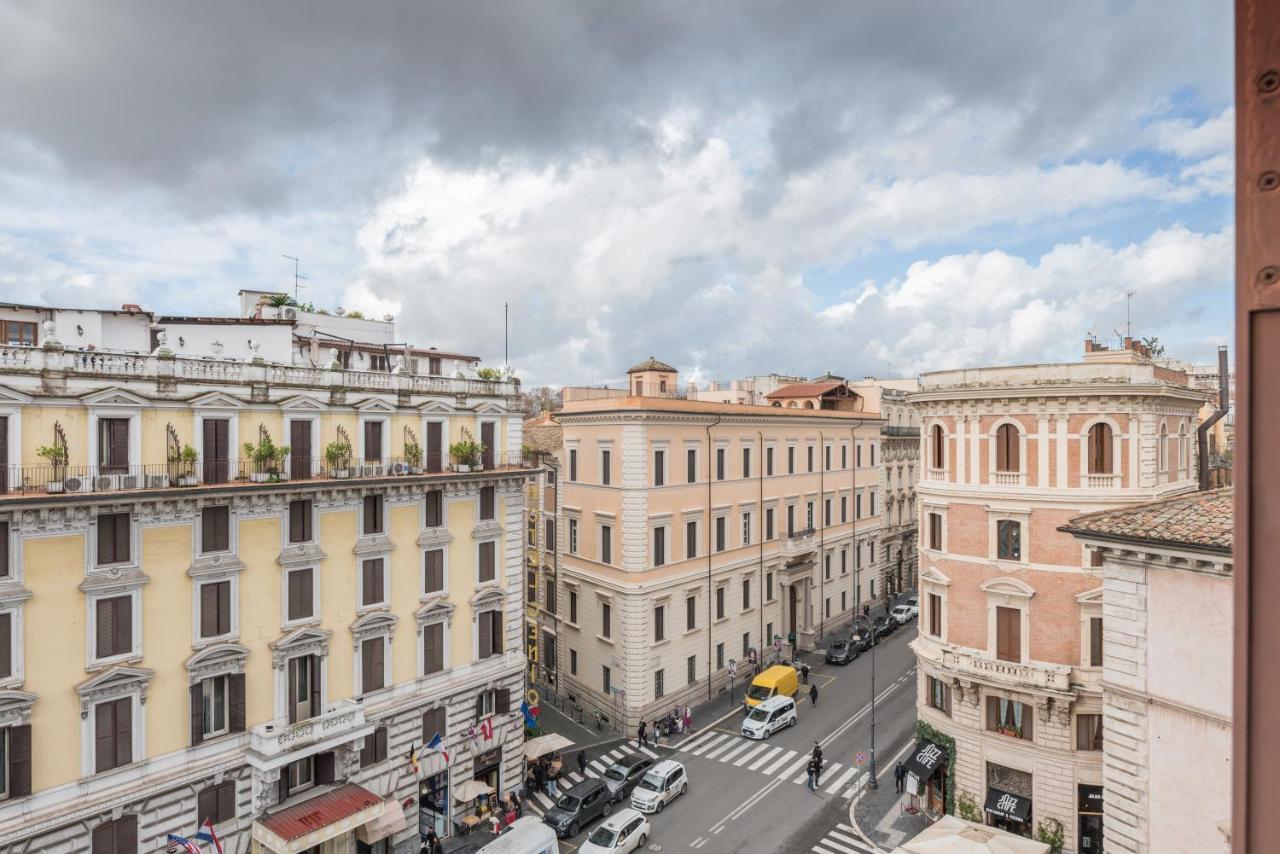 Appartamento Cozy Wooden Apt In Piazza Navona Roma Esterno foto